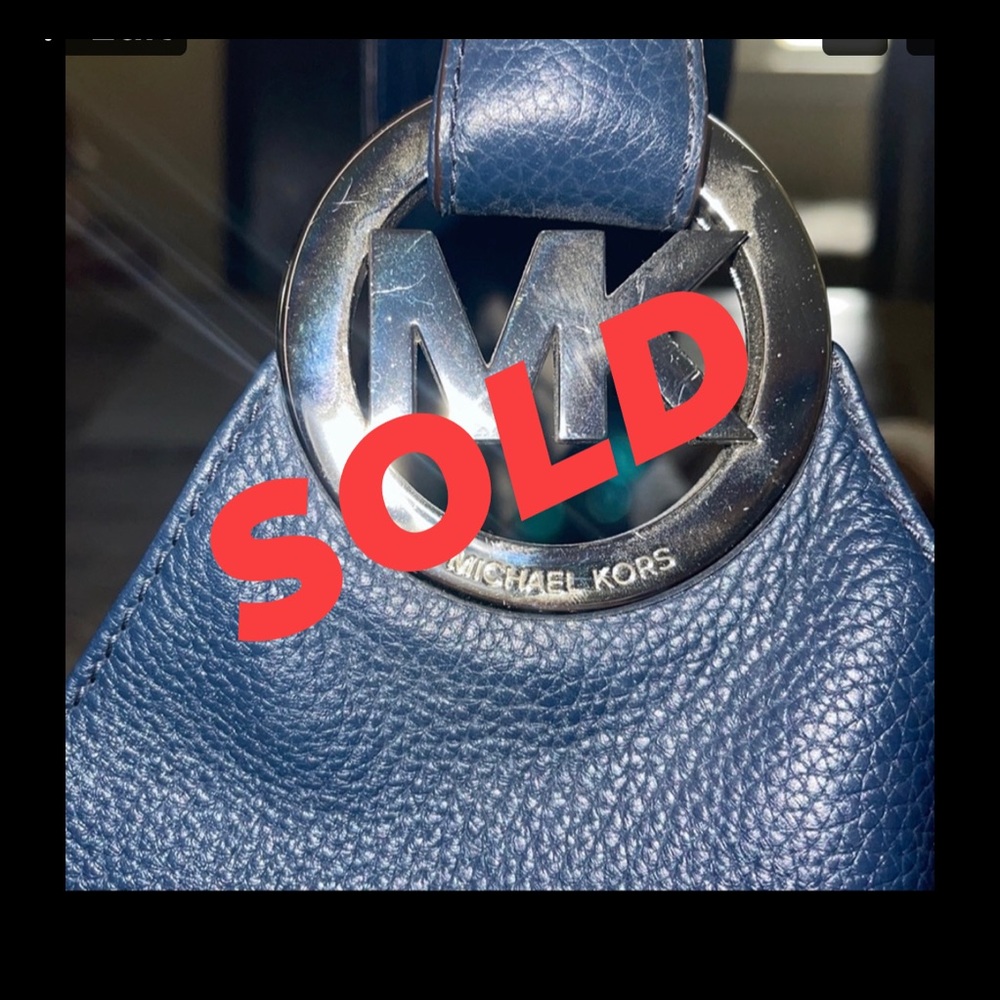 🌺 SOLD 🌺